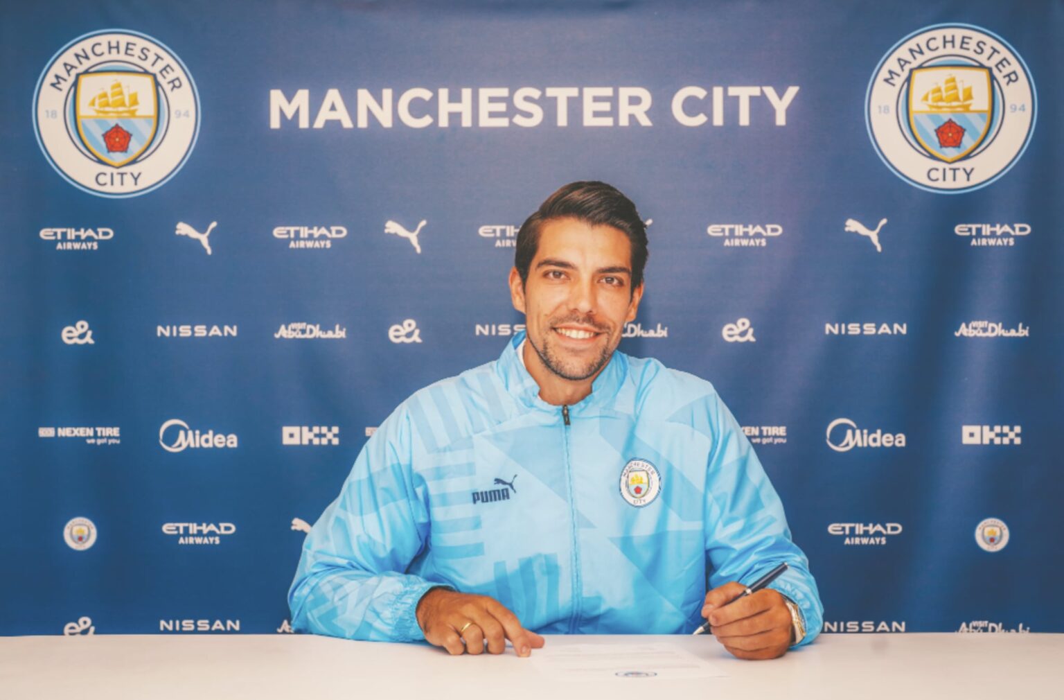 Stefan Ortega Moreno Signs For Manchester City Manchester Football 0899