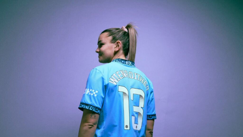 Laura Wienroither - Man City Women with squad number 13